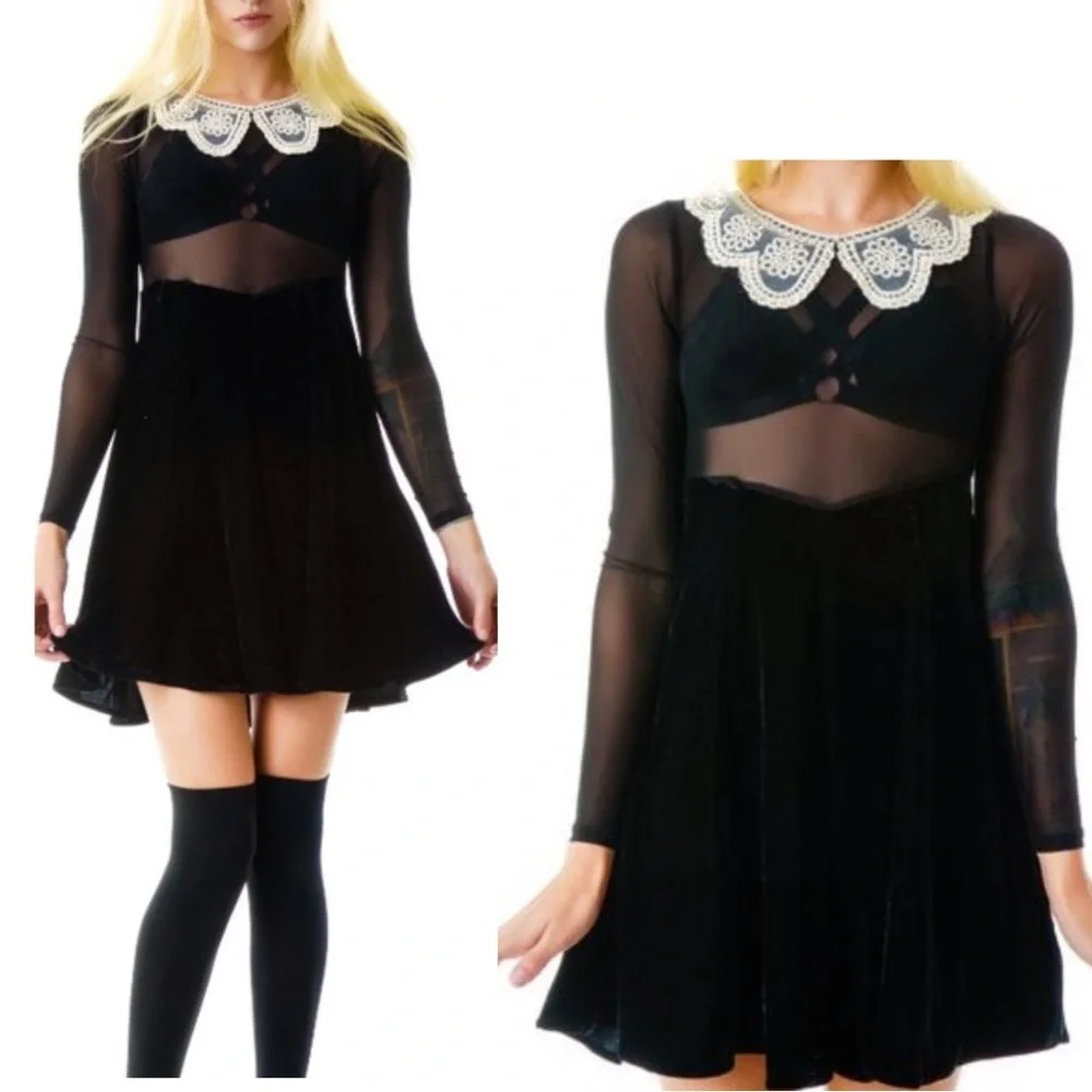 Unif Wednesday mini dress in black velvet with lace color and mesh top
